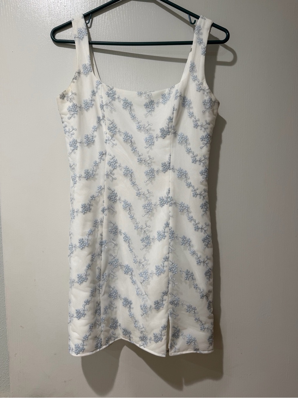 Park & Fifth Cream Mini Dress with Light Blue Floral Embroidery